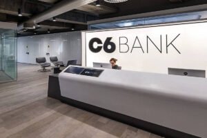 Bancários acusam C6 de pagar PLR menor do que o previsto - 09/04/2025 - Mercado